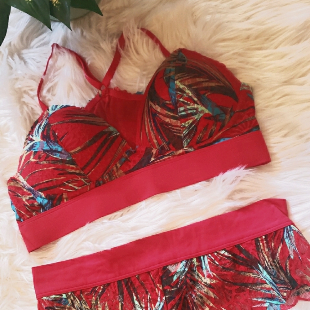 NWT NWOT SIZE LARGE "PINK" MATCHING SET.